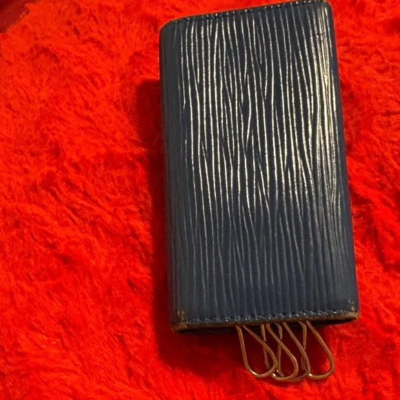 Blue Textured Wallet - Picture 3 of 5